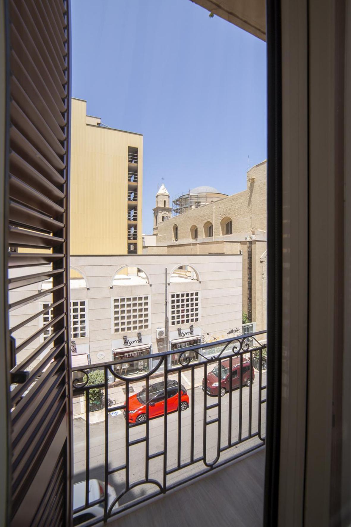 La Portineria Guest House Bari Exterior foto